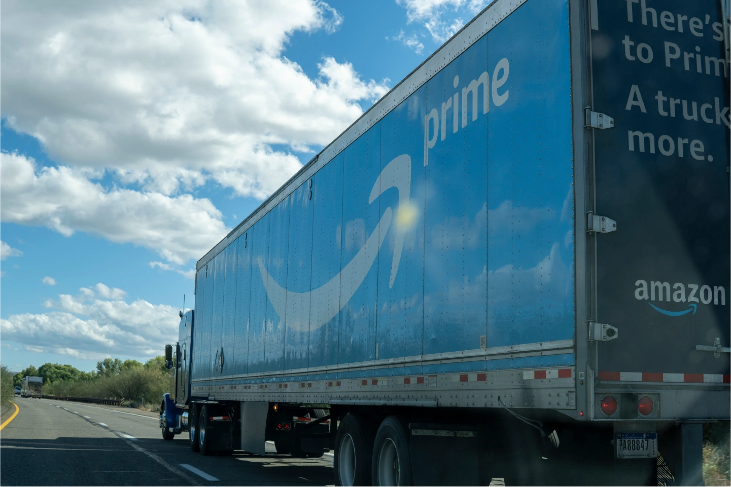 Prime day 2024_Camión amazon reparto