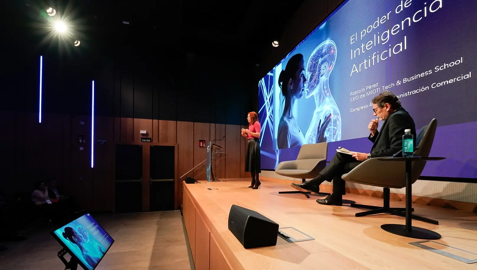 Fabiola Pérez Congreso AECOC